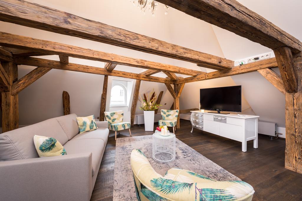 Empirent Prague Castle Apartments