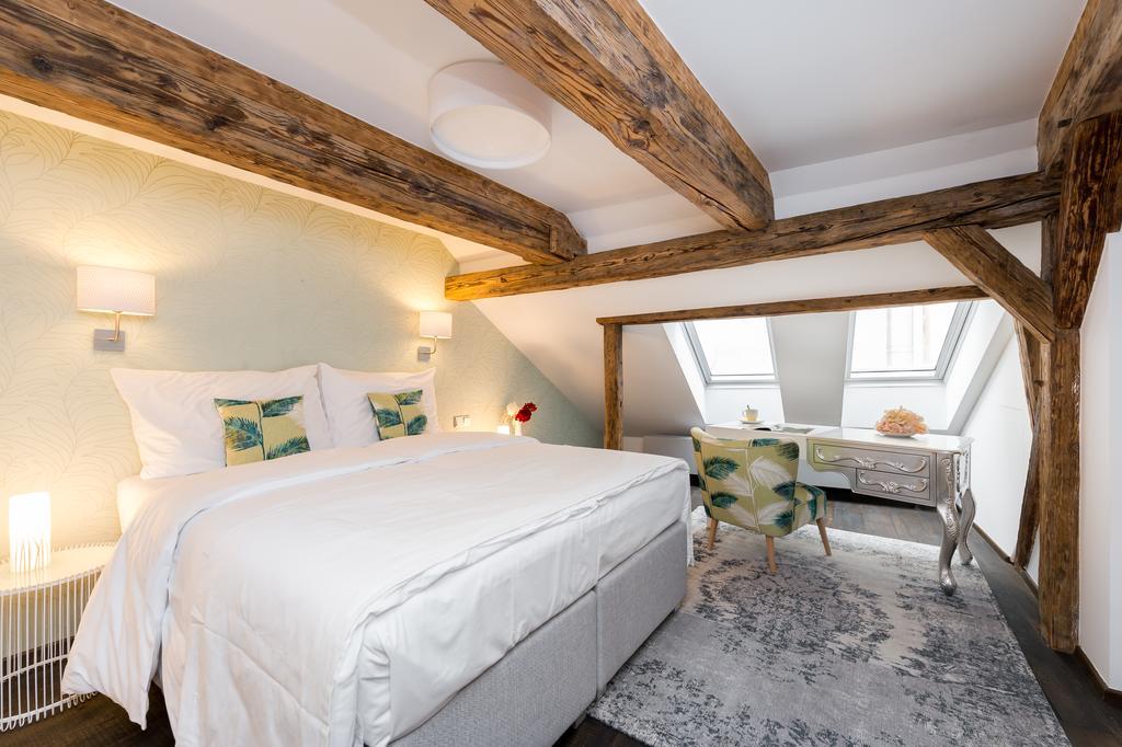 Empirent Prague Castle Apartments